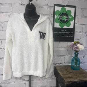 Concept sports hoodie small